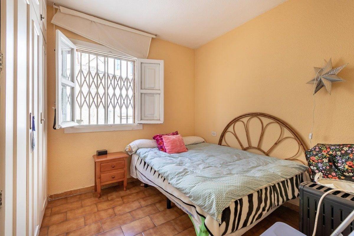 Amazing Apartment In Albaicin 5 Minutes To The City Center Granada Luaran gambar