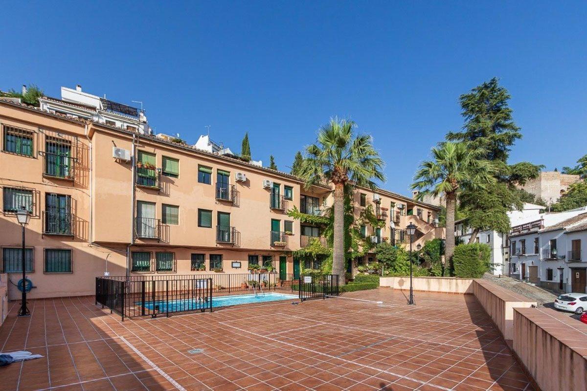 Amazing Apartment In Albaicin 5 Minutes To The City Center Granada Luaran gambar
