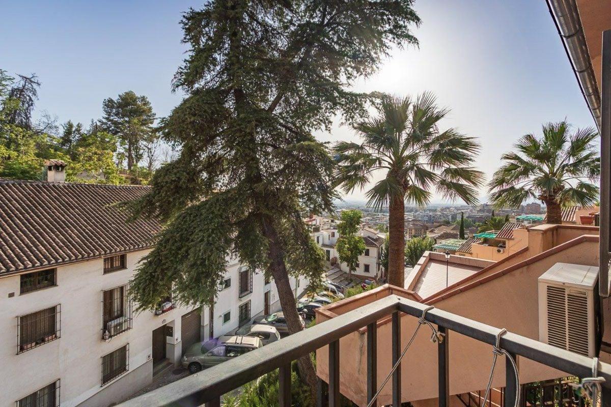 Amazing Apartment In Albaicin 5 Minutes To The City Center Granada Luaran gambar